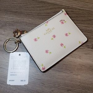 Authentic Coach Daisy ID Card Holder